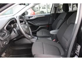 Ford Focus thumbnail 8