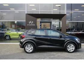 Renault Captur thumbnail 4