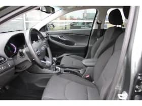 Hyundai i30 thumbnail 6