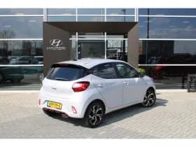 Hyundai i10 thumbnail 2