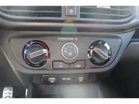 Hyundai i10 thumbnail 18