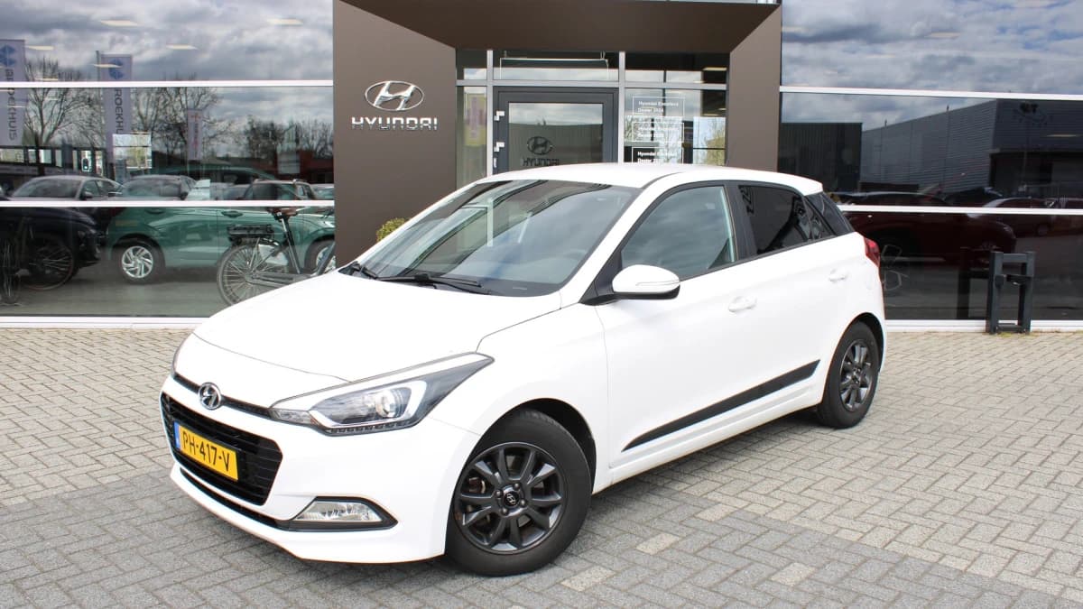 Hyundai i20 — foto 1