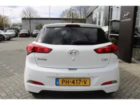 Hyundai i20 thumbnail 25