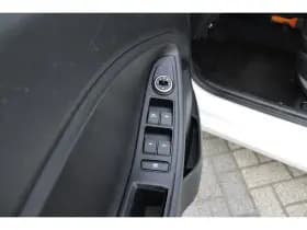 Hyundai i20 thumbnail 8