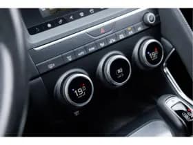 Jaguar E-Pace thumbnail 24