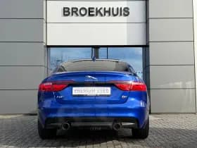 Jaguar XF thumbnail 9