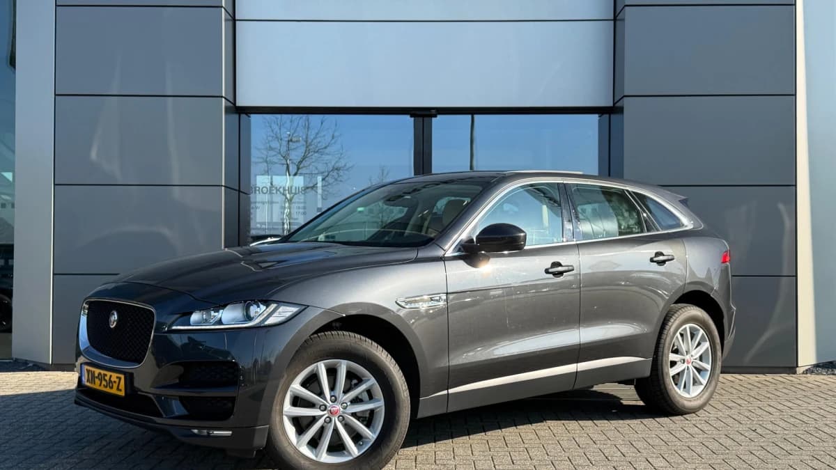Jaguar F-Pace — foto 1