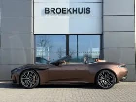 Aston Martin DB12 Volante thumbnail 10