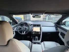 Jaguar E-Pace thumbnail 11