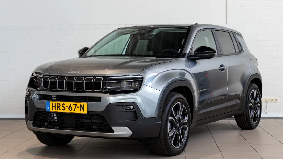Jeep Avenger — foto 1