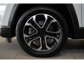 Jeep Compass thumbnail 4
