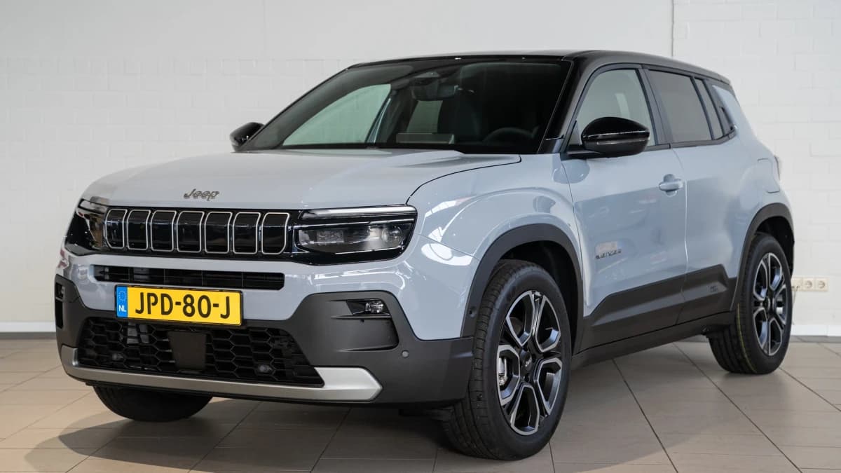 Jeep Avenger — foto 1