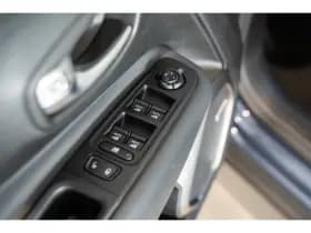 Jeep Renegade thumbnail 15