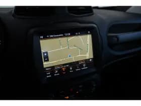 Jeep Renegade thumbnail 28