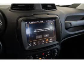 Jeep Renegade thumbnail 30