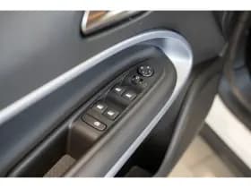 Jeep Avenger thumbnail 17