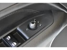 Jeep Compass thumbnail 19