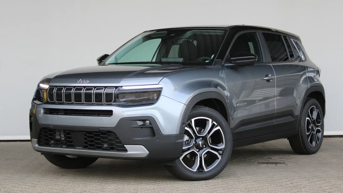 Jeep Avenger — foto 1