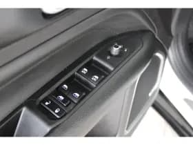 Jeep Compass thumbnail 18