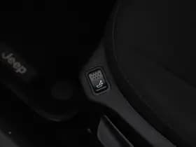 Jeep Renegade thumbnail 24