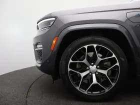 Jeep Grand Cherokee thumbnail 17