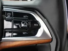 Jeep Grand Cherokee thumbnail 25