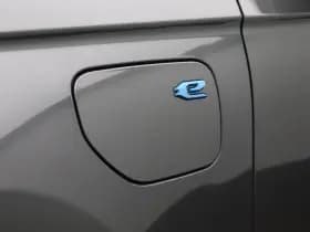 Jeep Grand Cherokee thumbnail 43