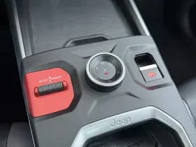 Jeep Compass thumbnail 21