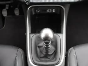 Jeep Avenger thumbnail 8
