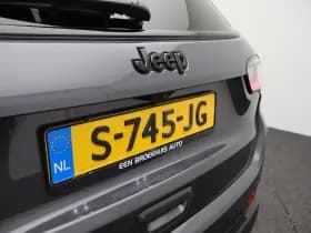 Jeep Compass thumbnail 44
