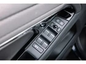 Land Rover Range Rover Evoque thumbnail 15