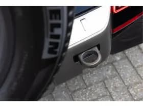 Land Rover Defender thumbnail 20