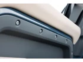 Land Rover Defender thumbnail 24