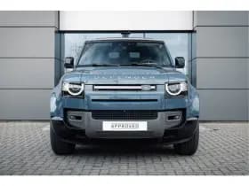 Land Rover Defender thumbnail 4