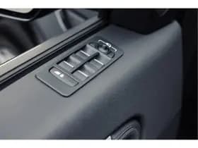 Land Rover Discovery Sport thumbnail 18