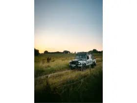 Land Rover Defender thumbnail 30