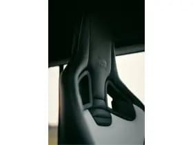 Land Rover Defender thumbnail 54