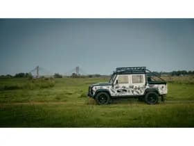 Land Rover Defender thumbnail 64