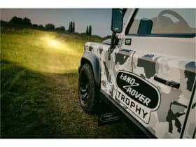 Land Rover Defender thumbnail 69