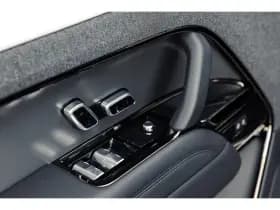 Land Rover Range Rover Sport thumbnail 15