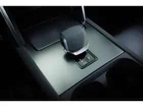 Land Rover Discovery Sport thumbnail 13