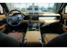 Land Rover Defender thumbnail 22
