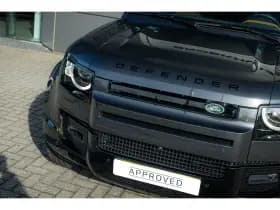 Land Rover Defender thumbnail 4