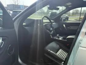 Land Rover Discovery Sport thumbnail 11
