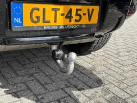 Land Rover Defender thumbnail 21