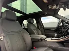Land Rover Range Rover Sport thumbnail 11