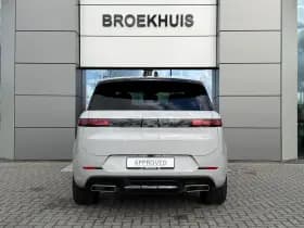 Land Rover Range Rover Sport thumbnail 4