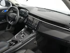 Lynk & Co 01 thumbnail 3