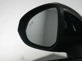 Lynk & Co 01 thumbnail 56