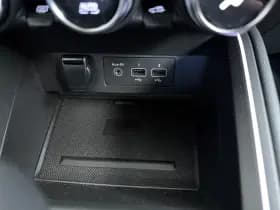 Renault Clio thumbnail 20
